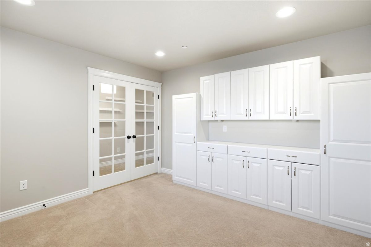 COTTAGES AT VALLEY VIEW - Residential