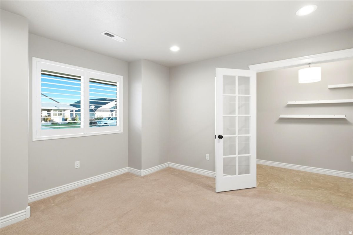 COTTAGES AT VALLEY VIEW - Residential