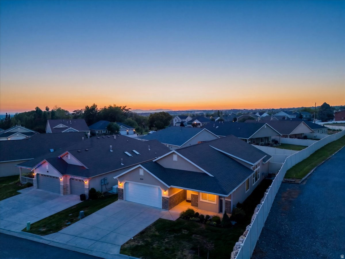 COTTAGES AT VALLEY VIEW - Residential