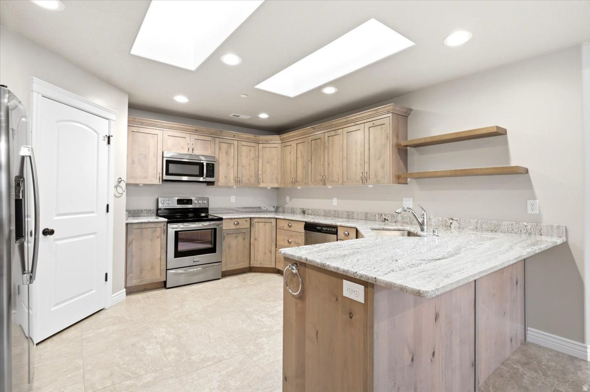COTTAGES AT VALLEY VIEW - Residential