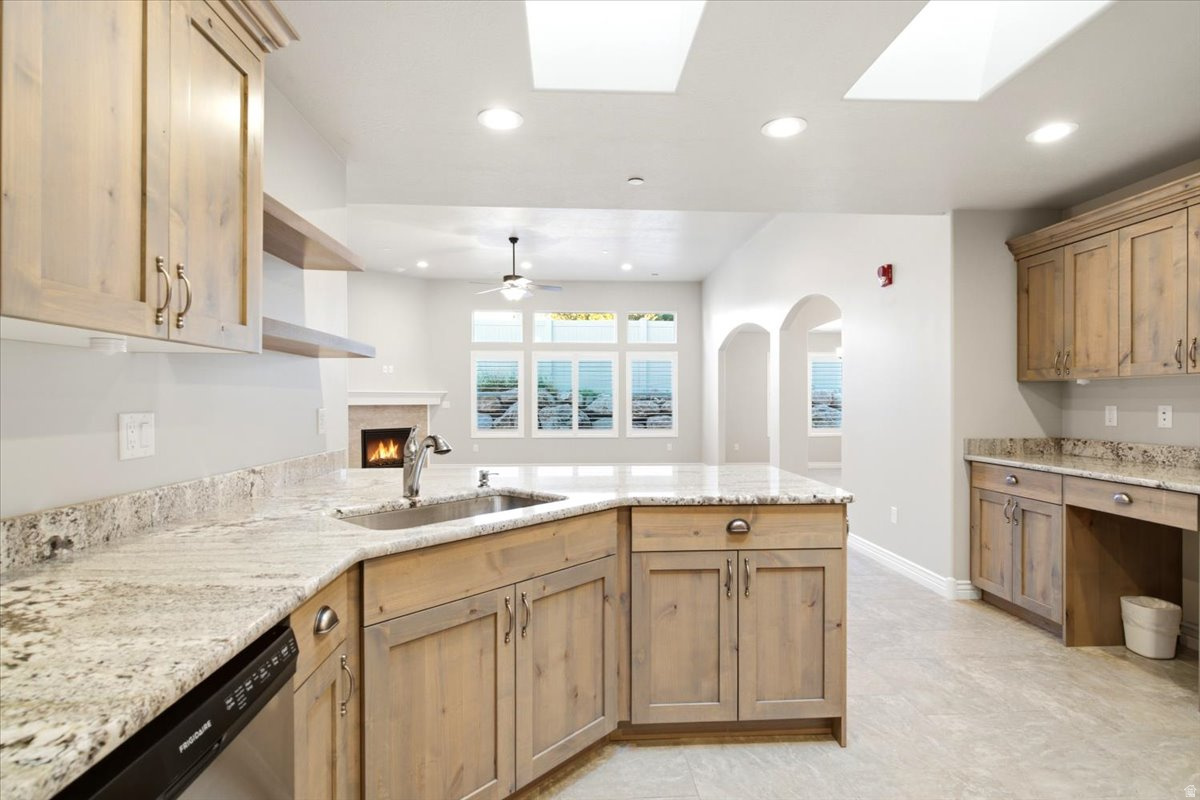 COTTAGES AT VALLEY VIEW - Residential