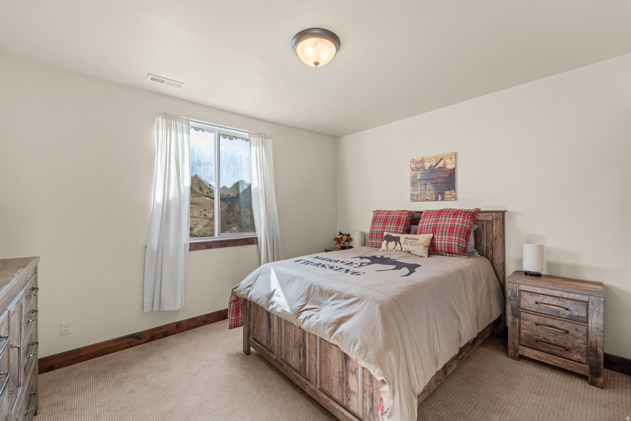 IROQUOIS - Residential