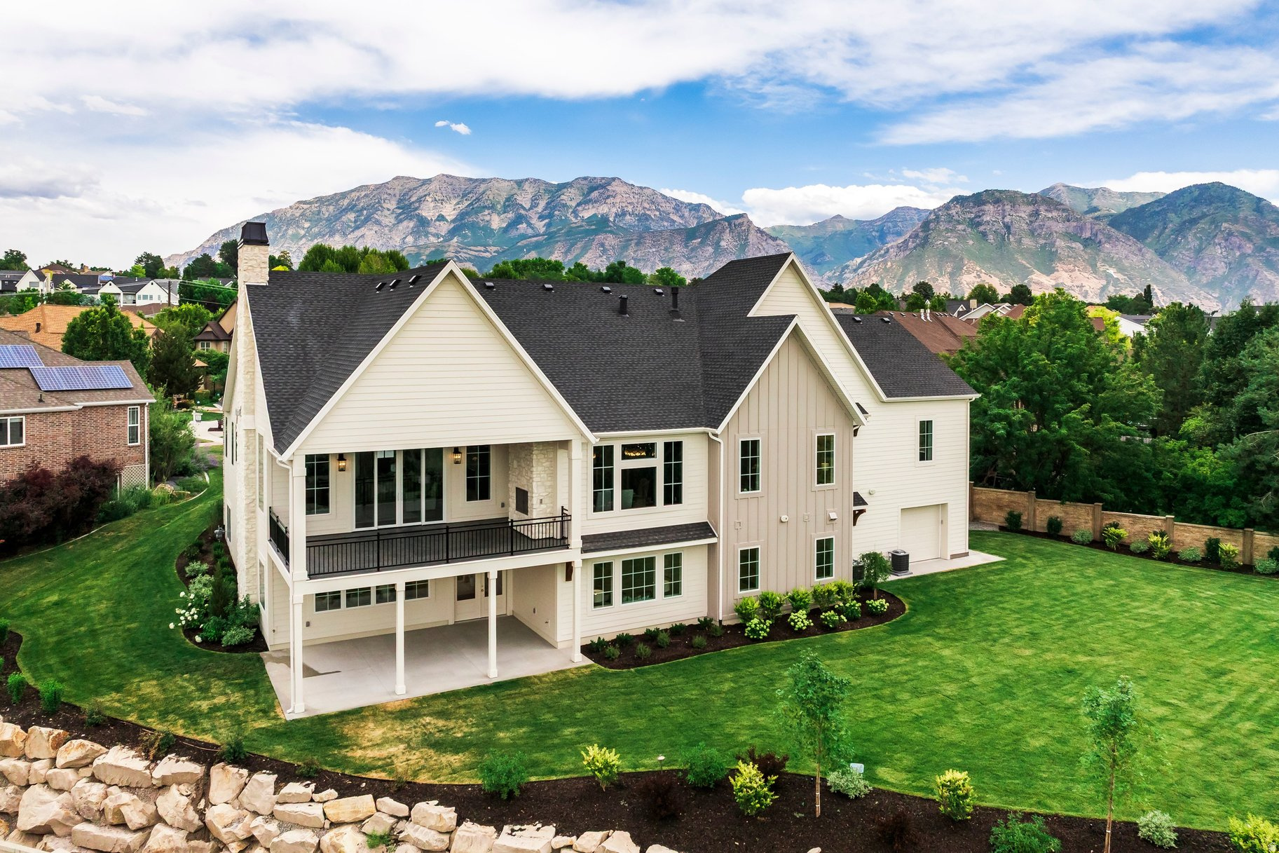 ERCANBRACK FARMS - Residential