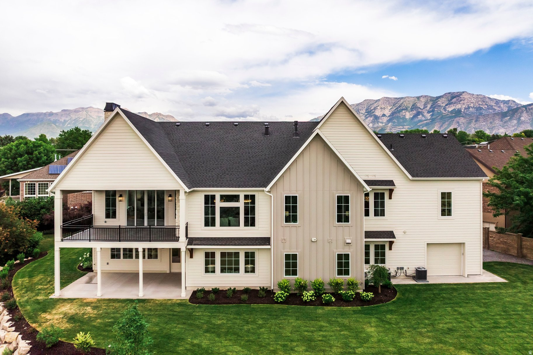 ERCANBRACK FARMS - Residential