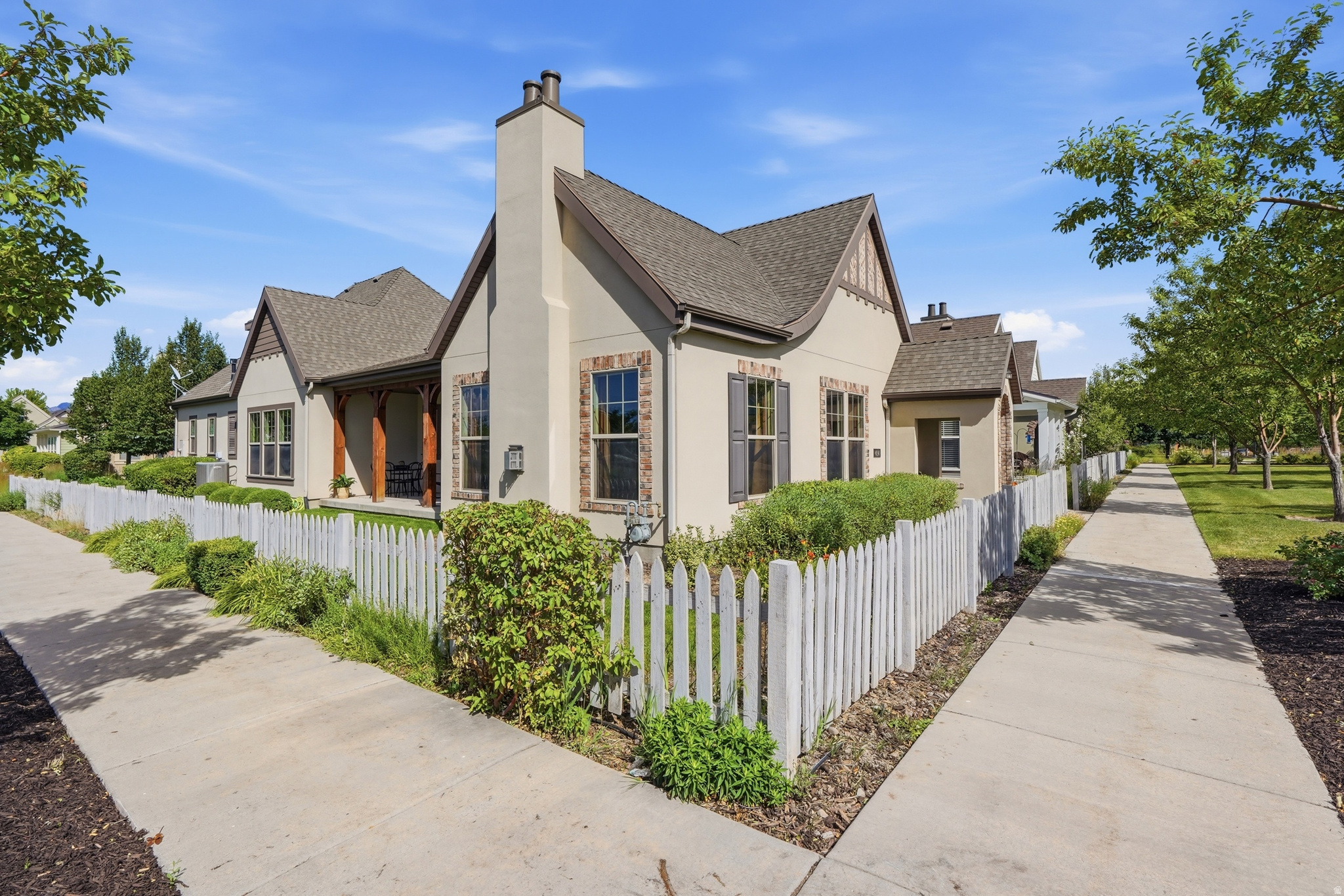 DAYBREAK GARDENPK118 - Residential