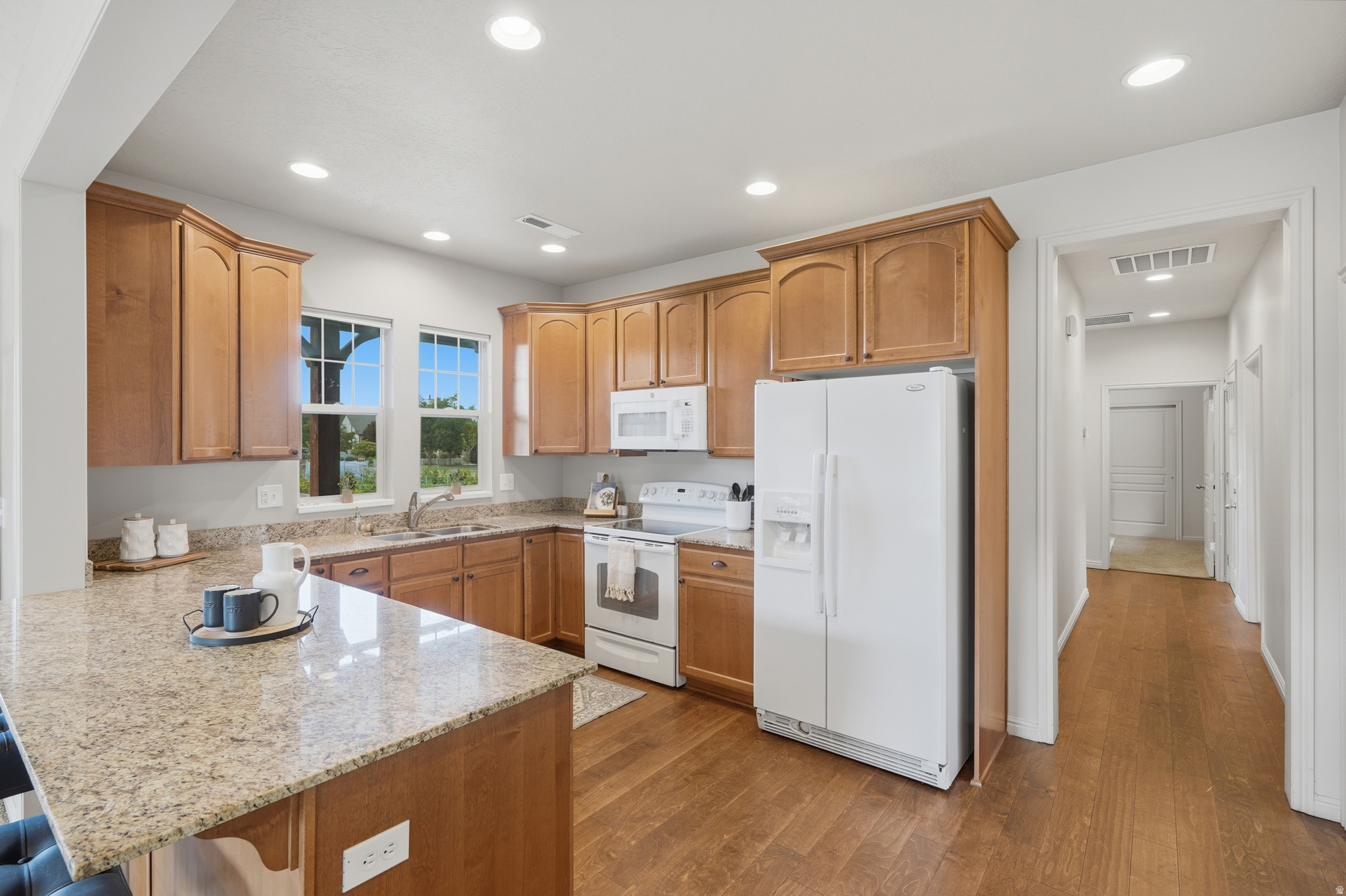 DAYBREAK GARDENPK118 - Residential