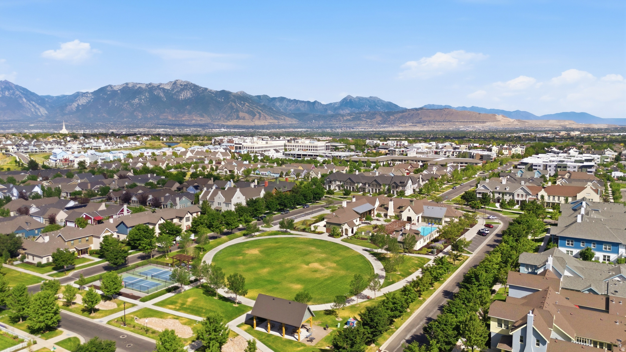 DAYBREAK GARDENPK118 - Residential