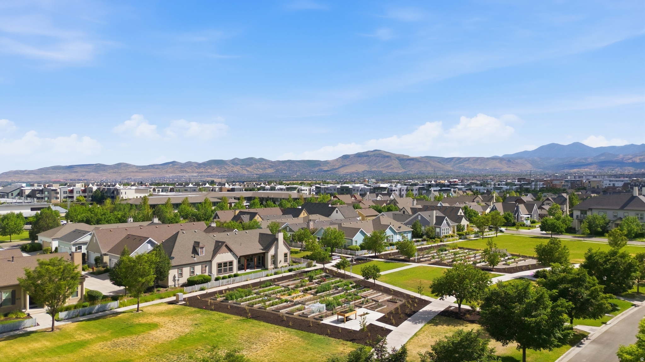 DAYBREAK GARDENPK118 - Residential