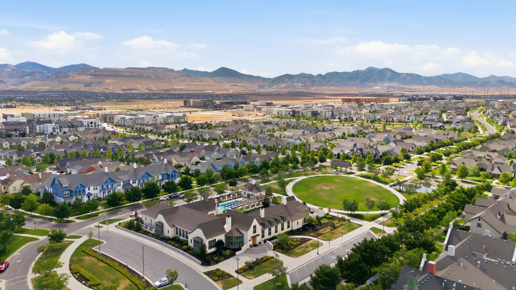 DAYBREAK GARDENPK118 - Residential