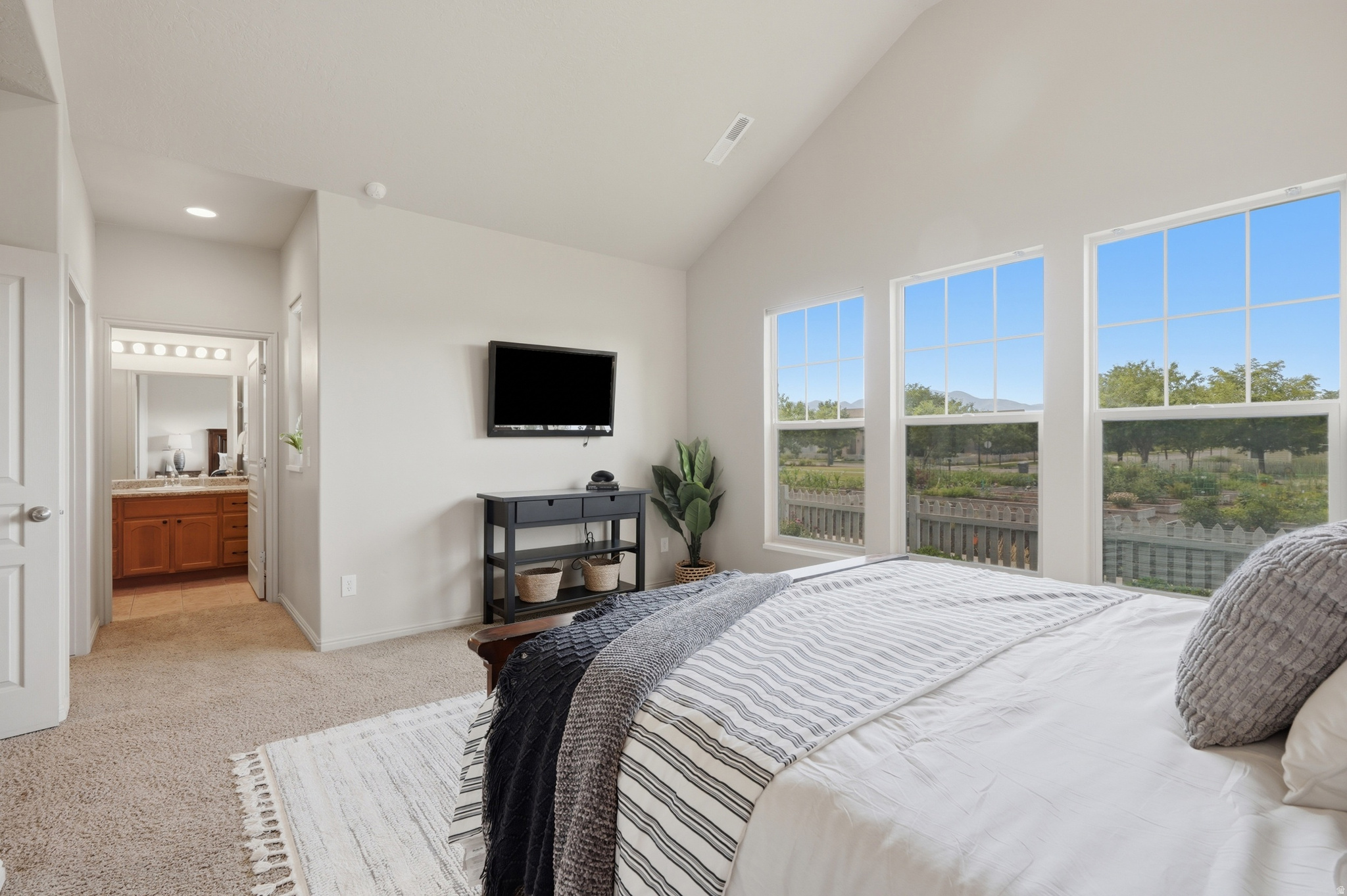 DAYBREAK GARDENPK118 - Residential