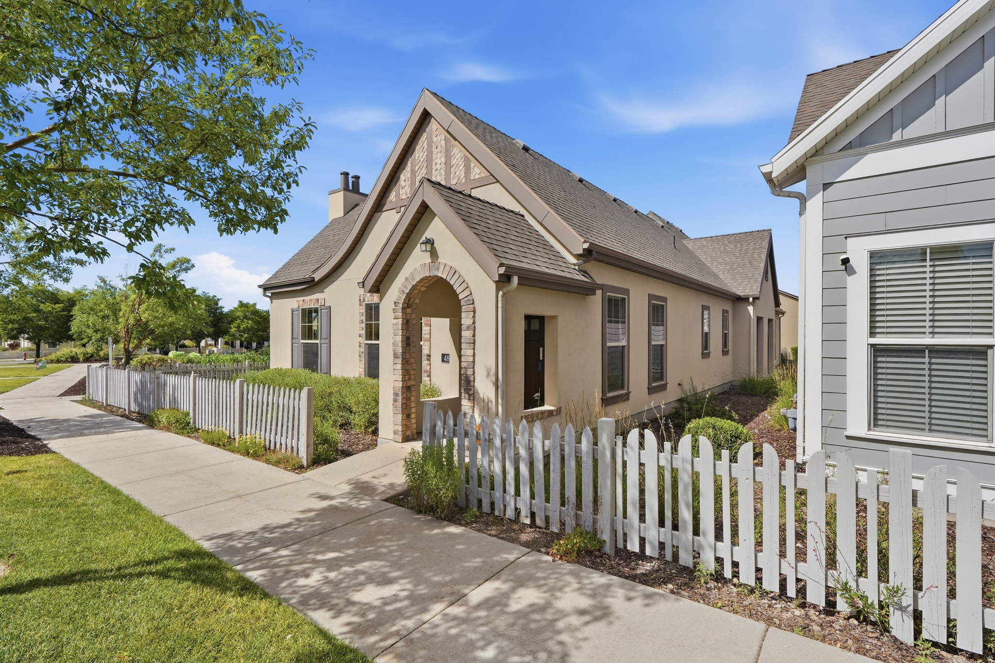 DAYBREAK GARDENPK118 - Residential