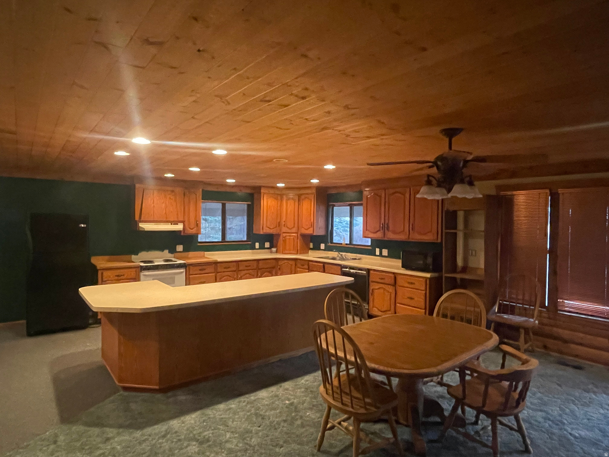 BEAVER SPRINGS - Residential