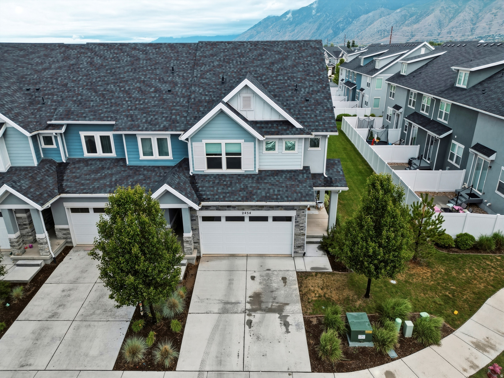 HARVEST PARK - Residential