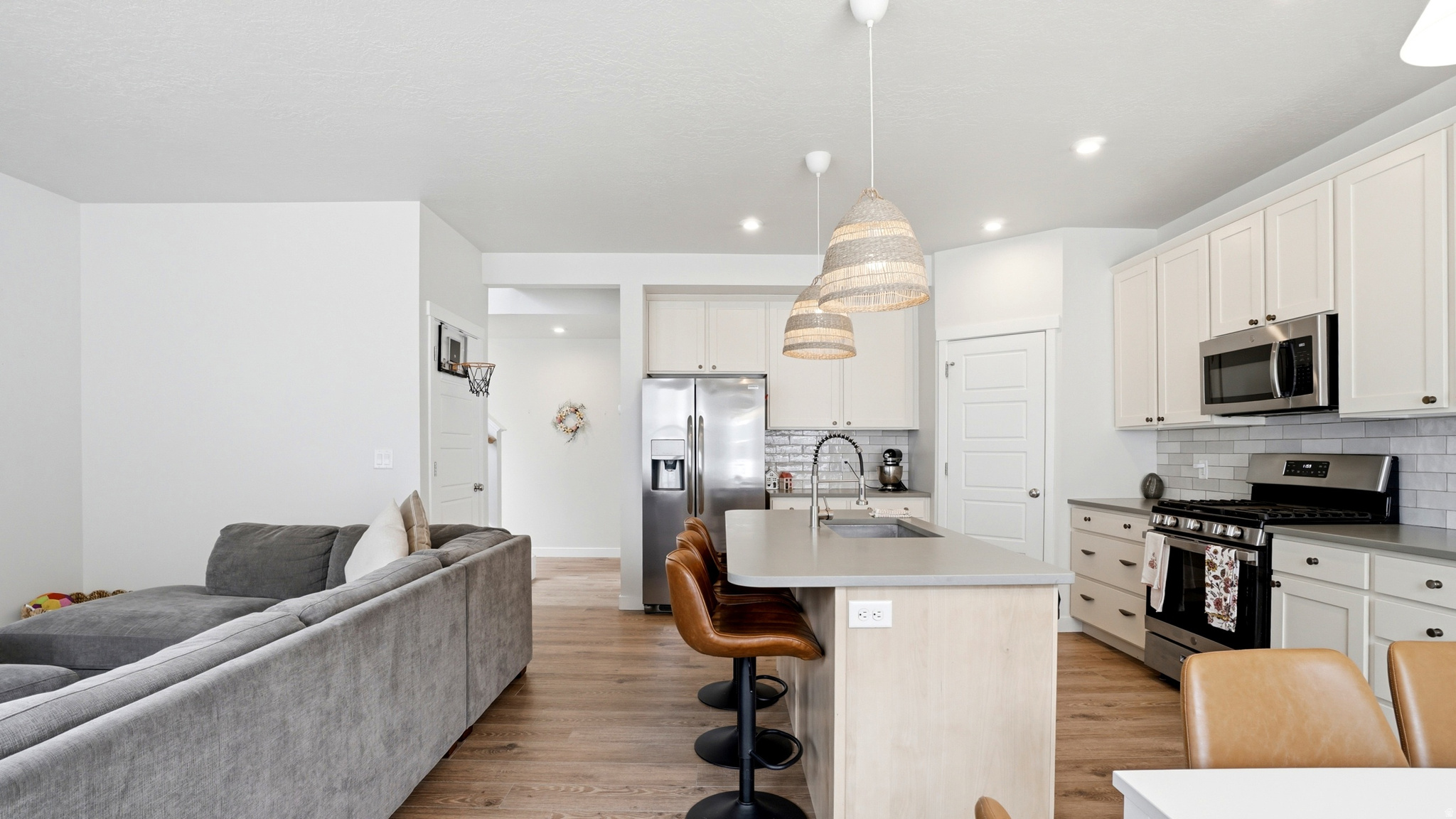 HARVEST PARK - Residential