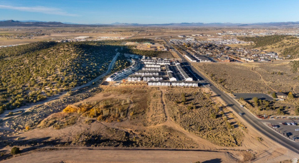 OLD SORREL RANCH - Residential