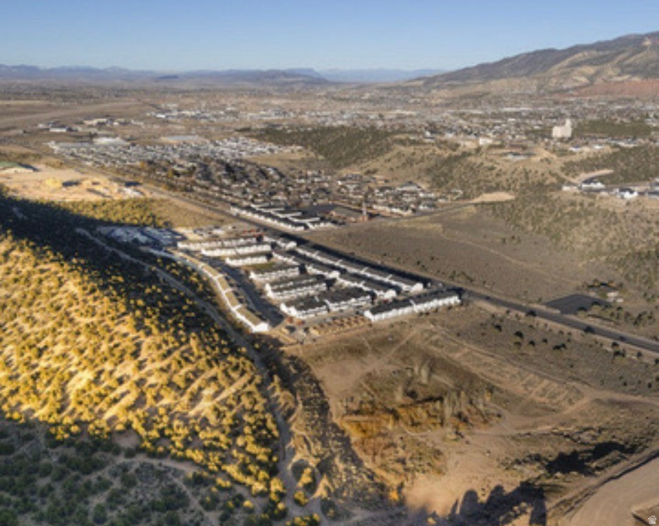 OLD SORREL RANCH - Residential