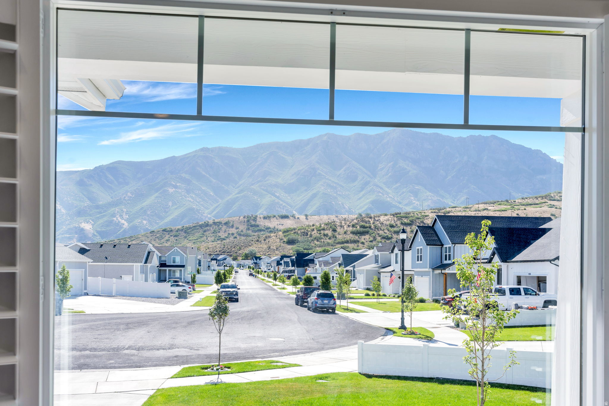 FOOTHILL VILLAGE - Residential