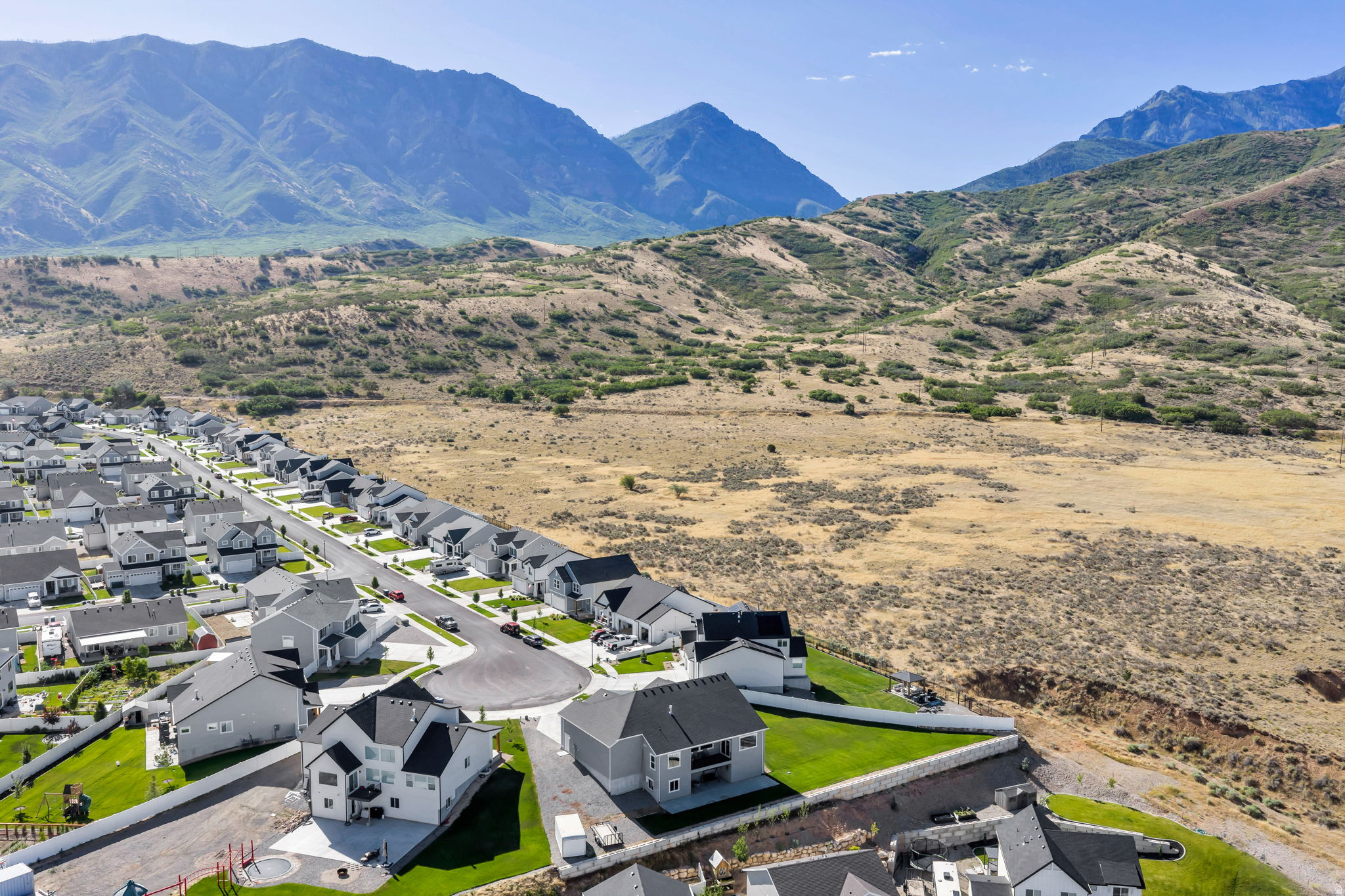 FOOTHILL VILLAGE - Residential
