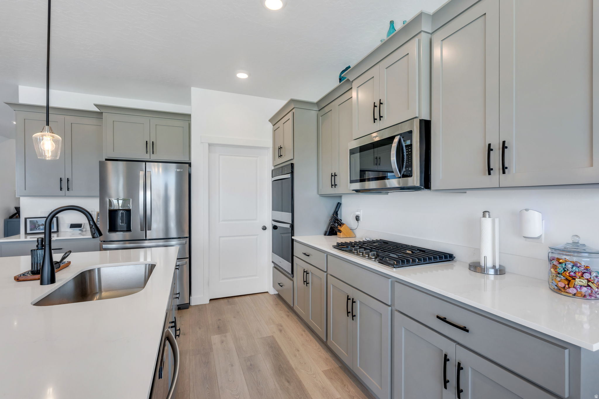 FOOTHILL VILLAGE - Residential