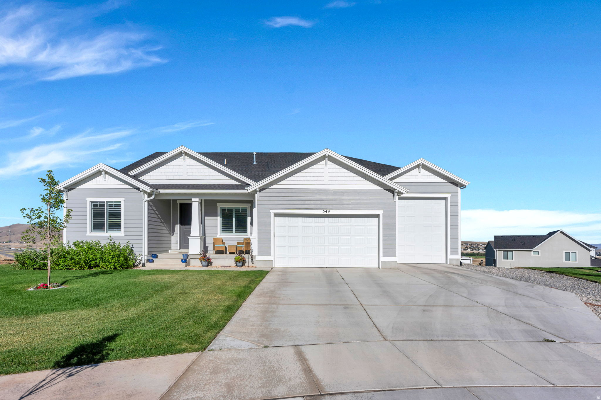 FOOTHILL VILLAGE - Residential