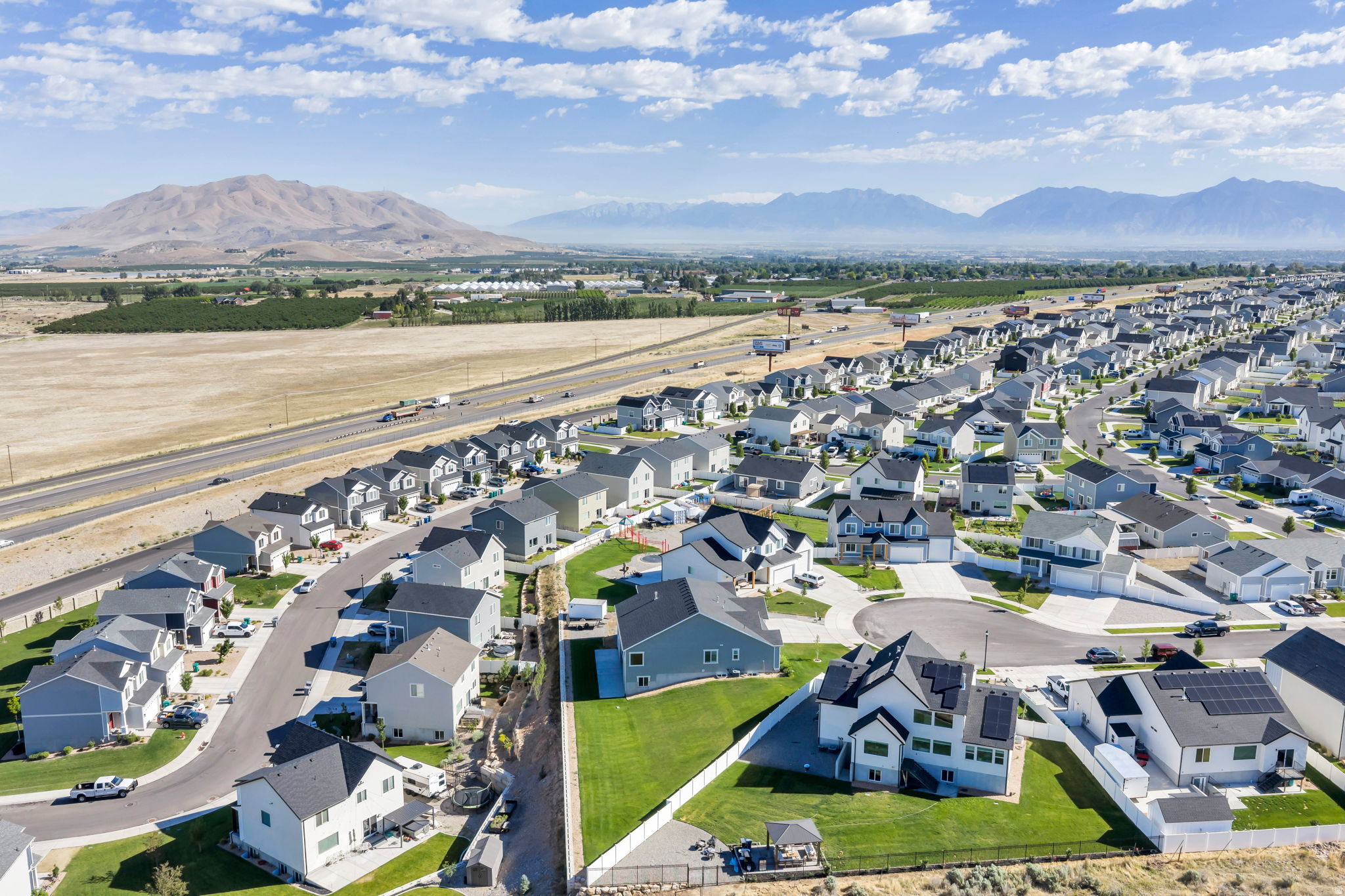 FOOTHILL VILLAGE - Residential