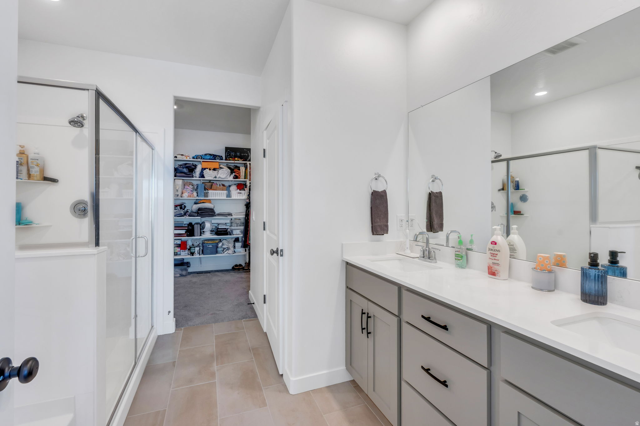 FOOTHILL VILLAGE - Residential
