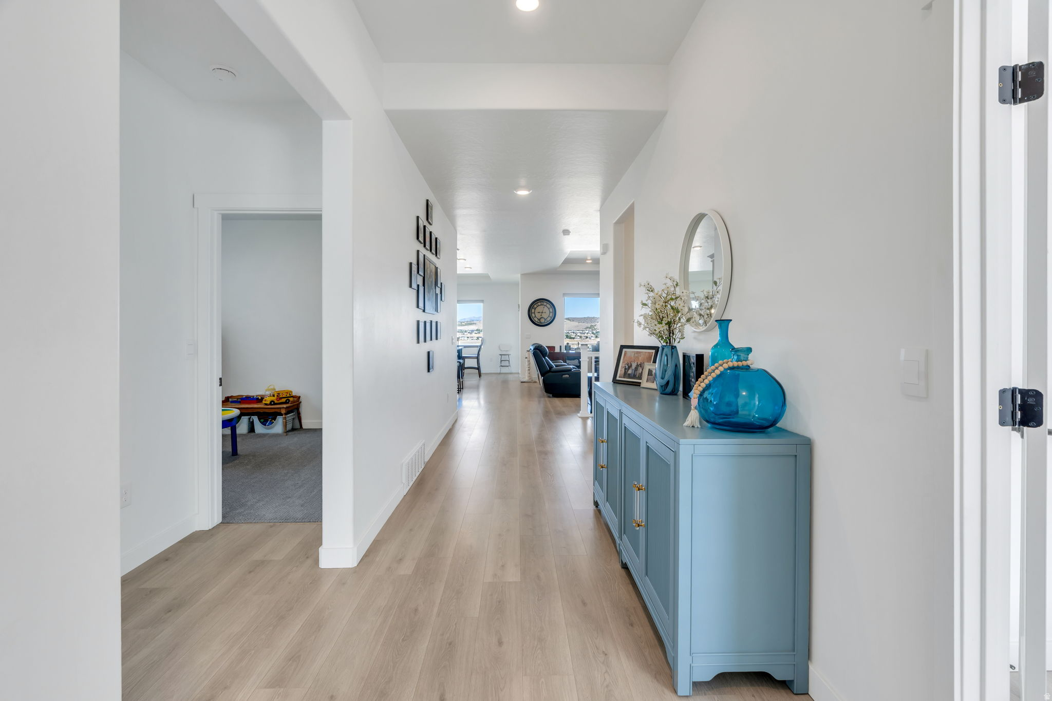 FOOTHILL VILLAGE - Residential