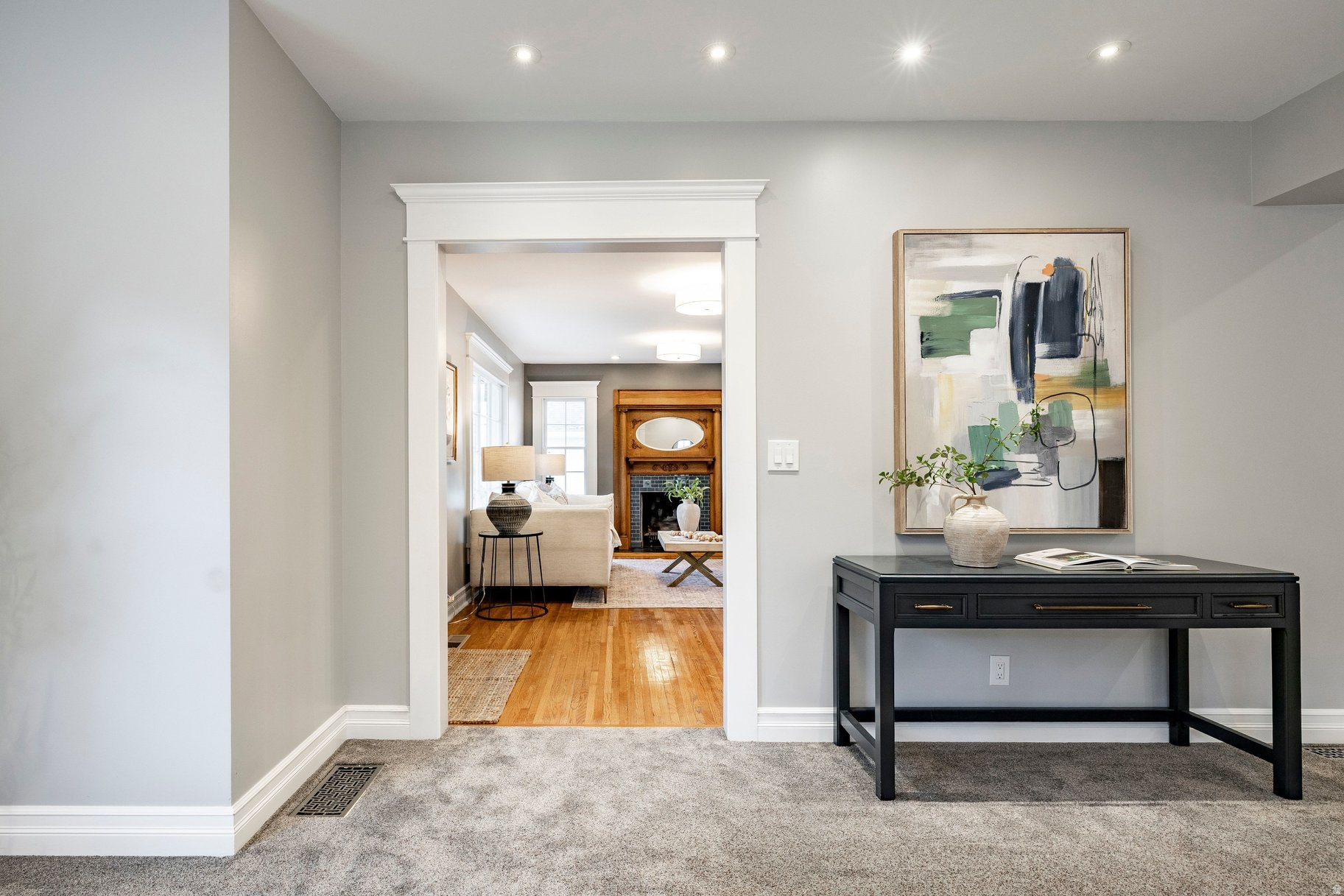 YALECREST - Residential