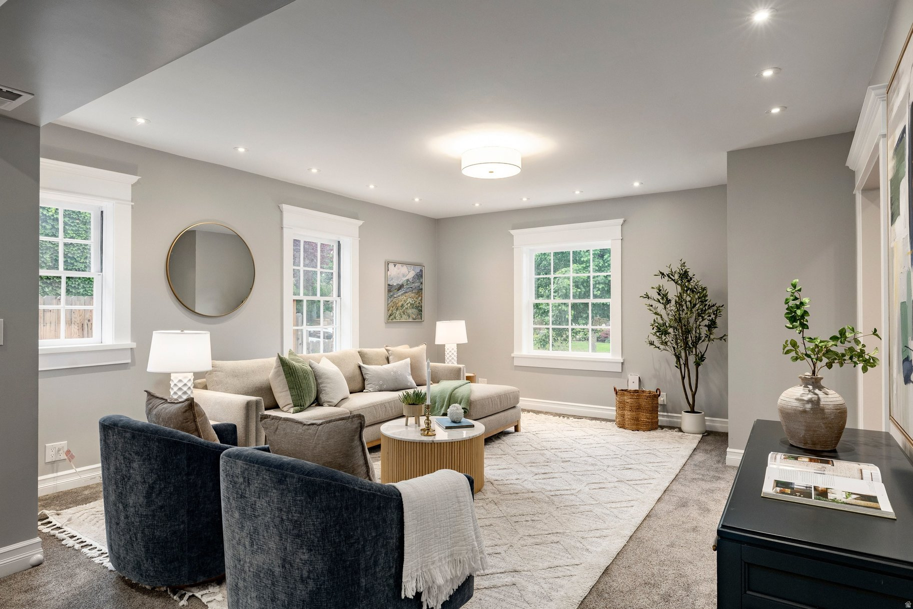 YALECREST - Residential