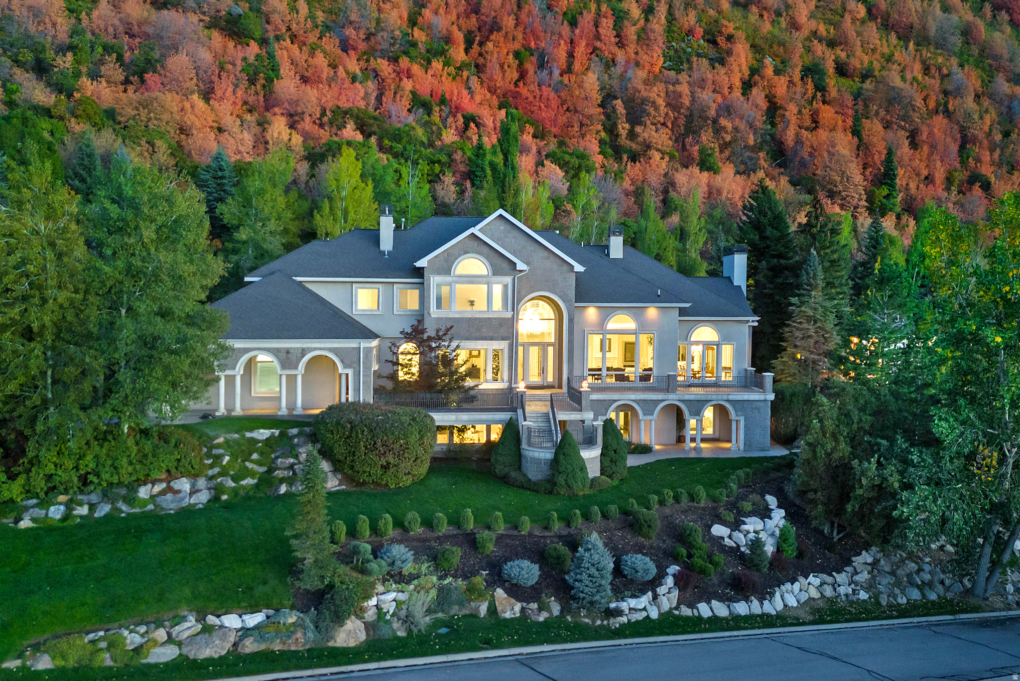LOST CANYON ESTATES - Residential