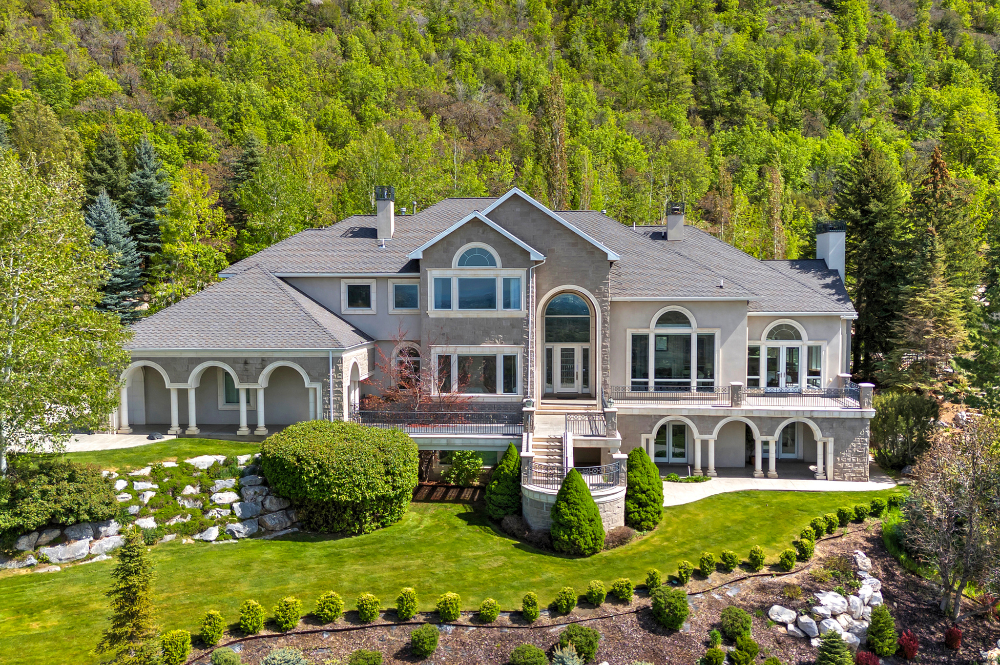 LOST CANYON ESTATES - Residential
