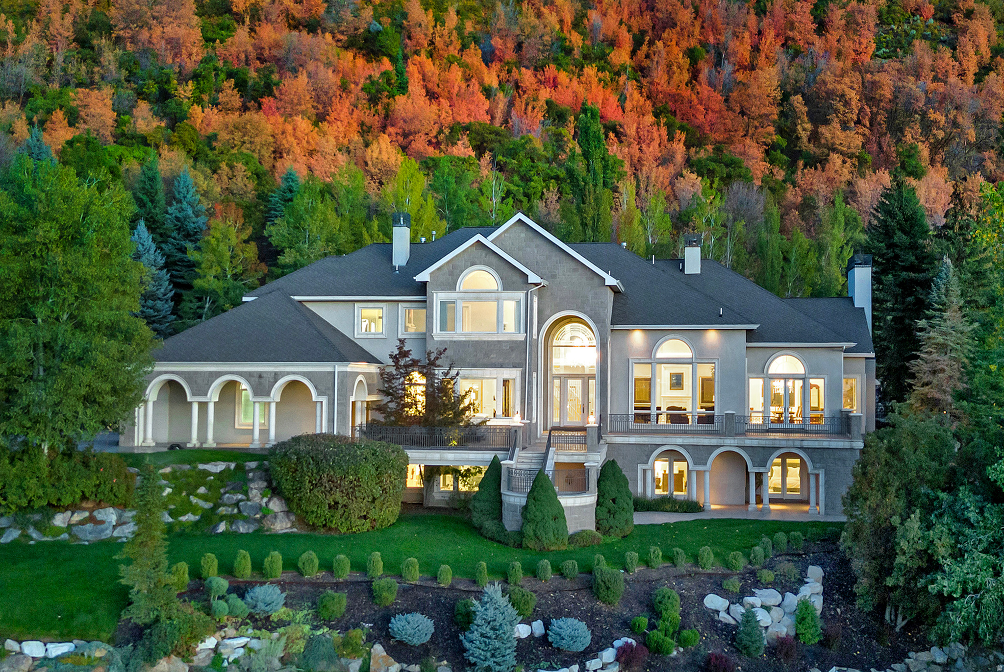 LOST CANYON ESTATES - Residential