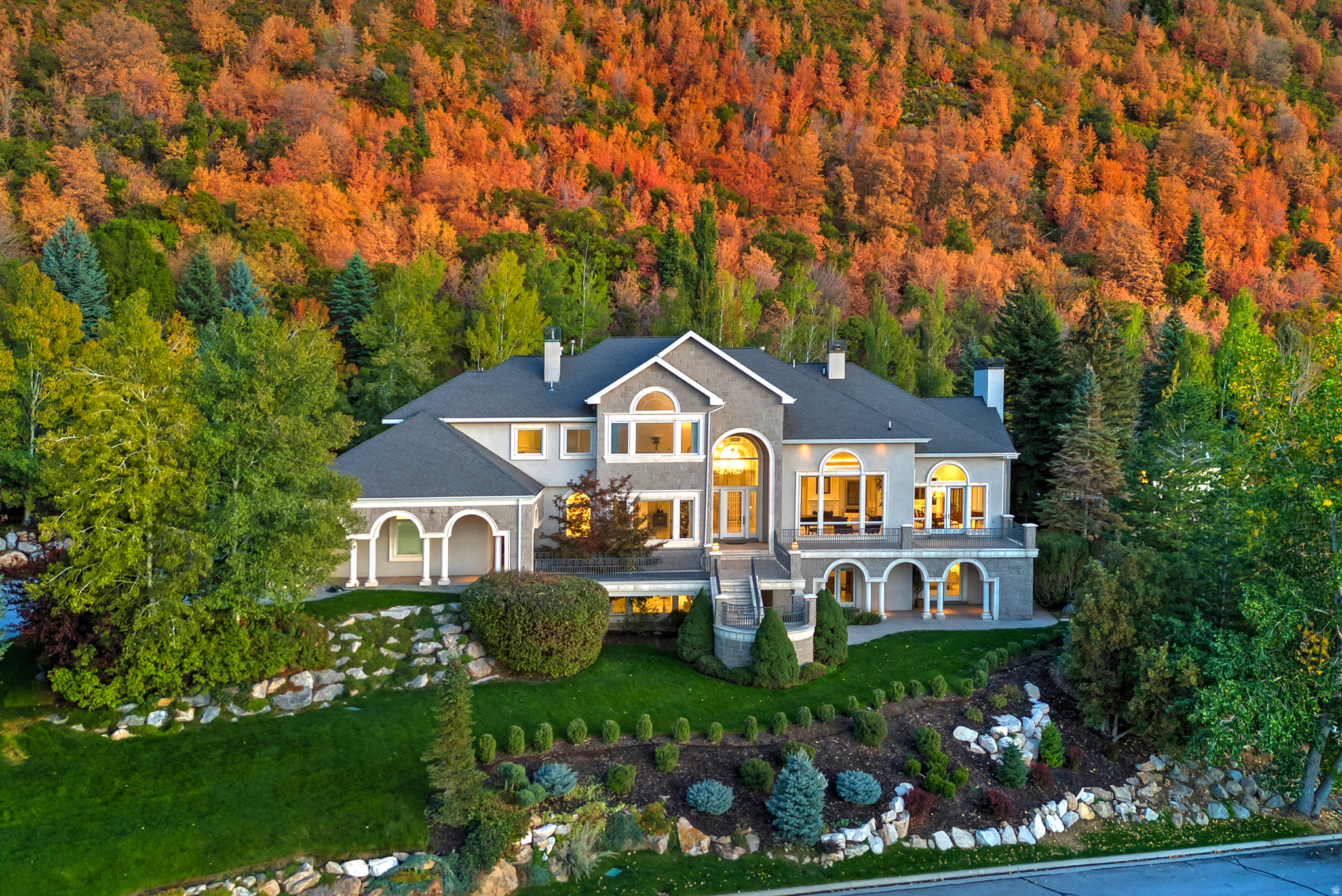 LOST CANYON ESTATES - Residential