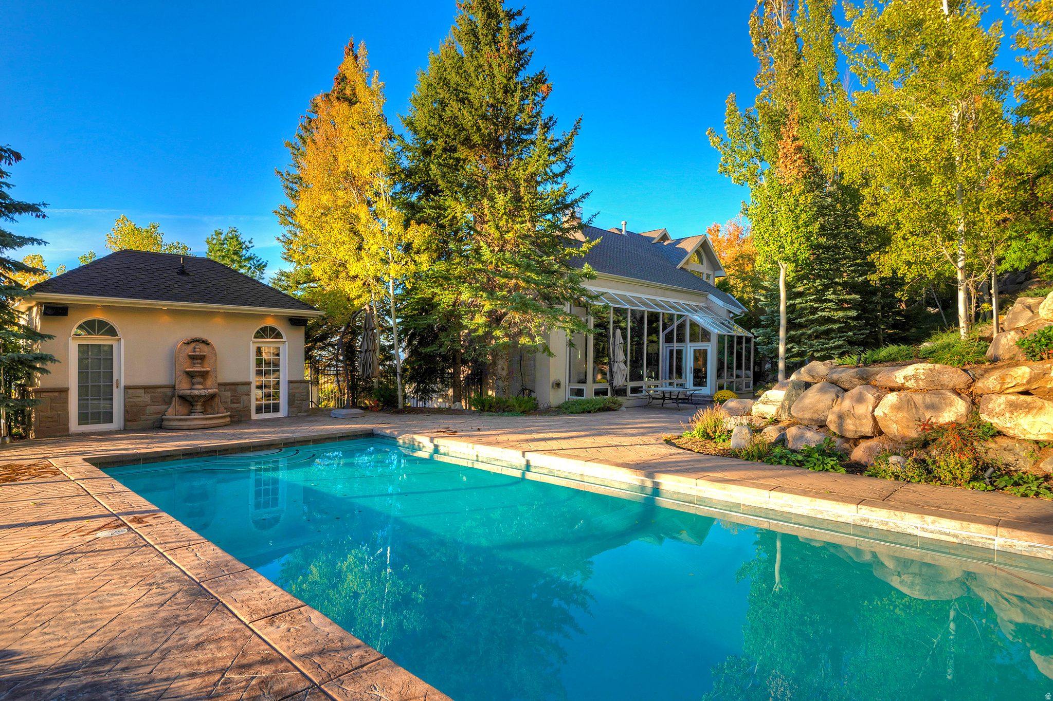 LOST CANYON ESTATES - Residential