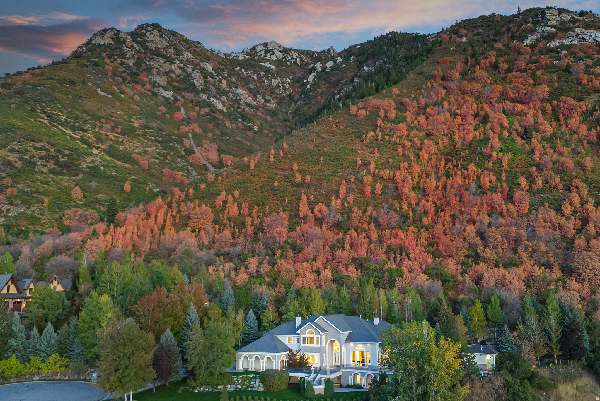 LOST CANYON ESTATES - Residential