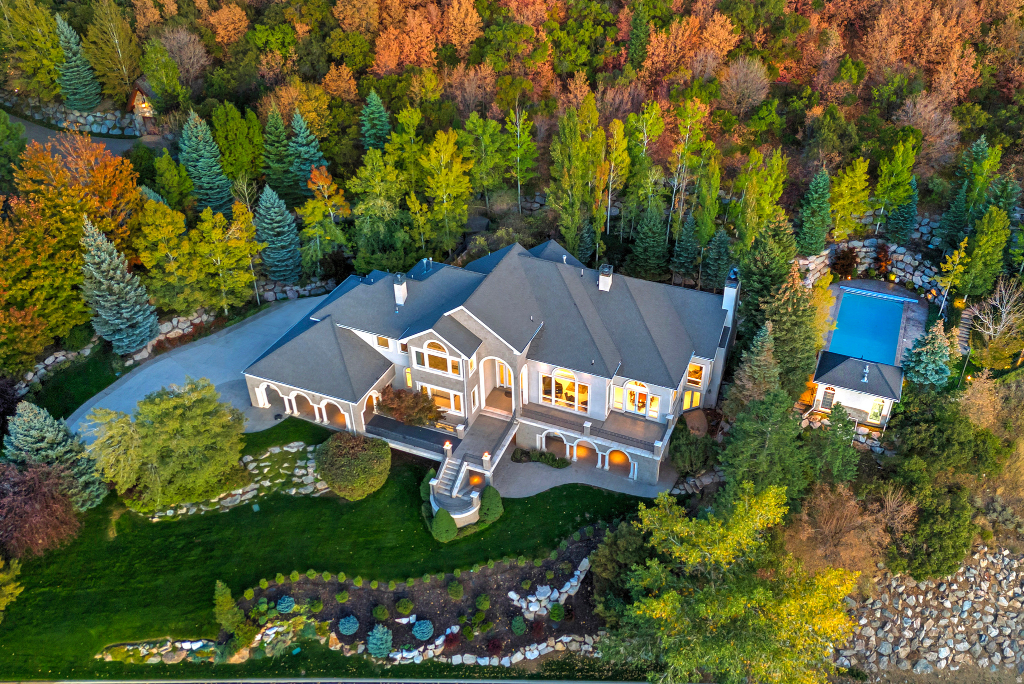 LOST CANYON ESTATES - Residential