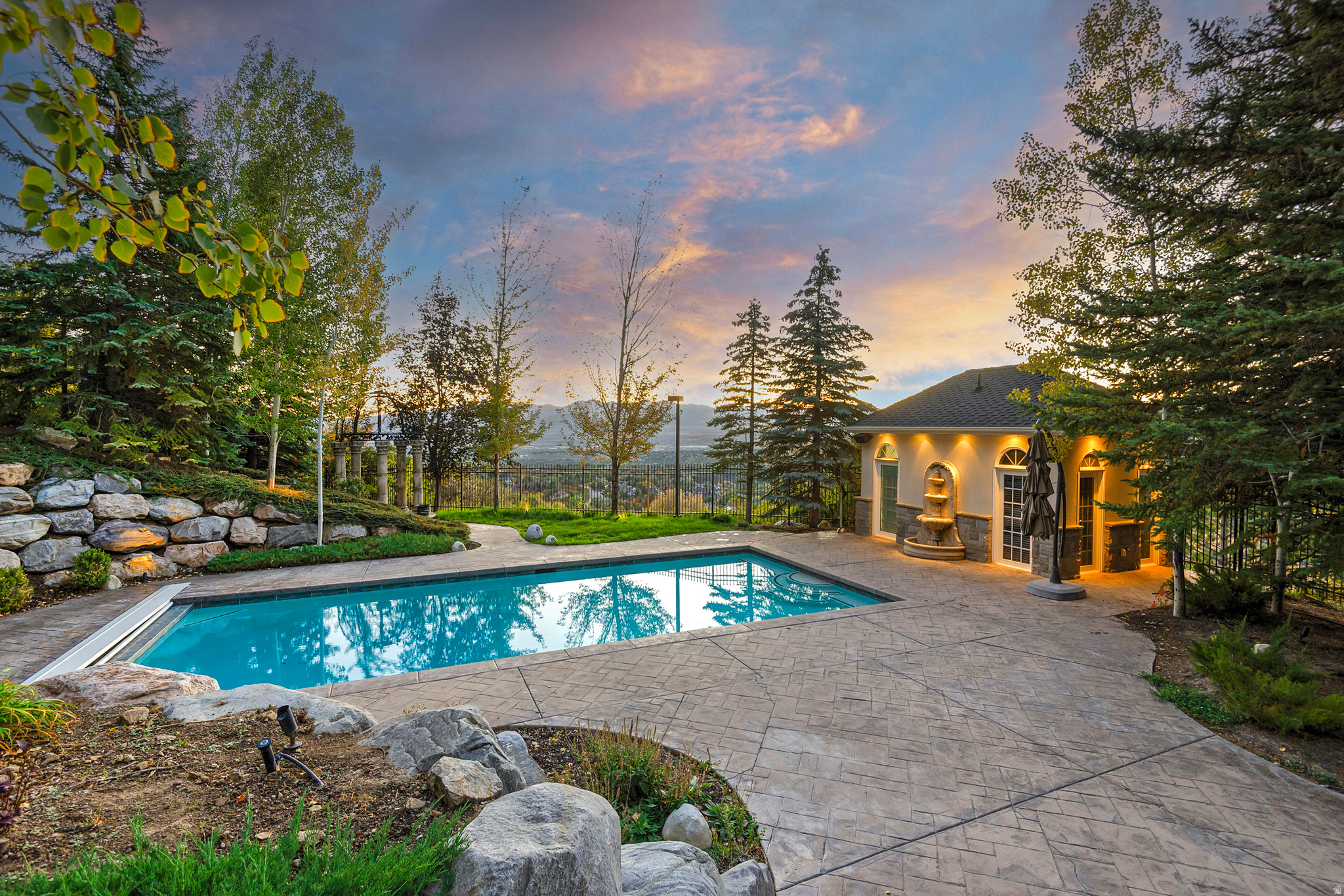 LOST CANYON ESTATES - Residential