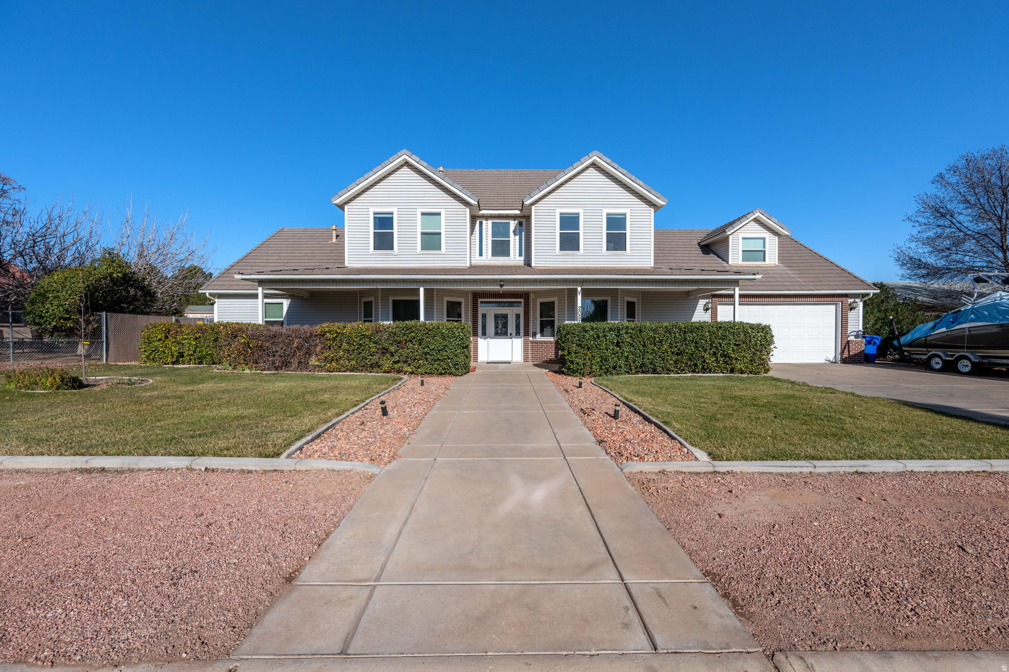 PINE VIEW EST 2 - Residential