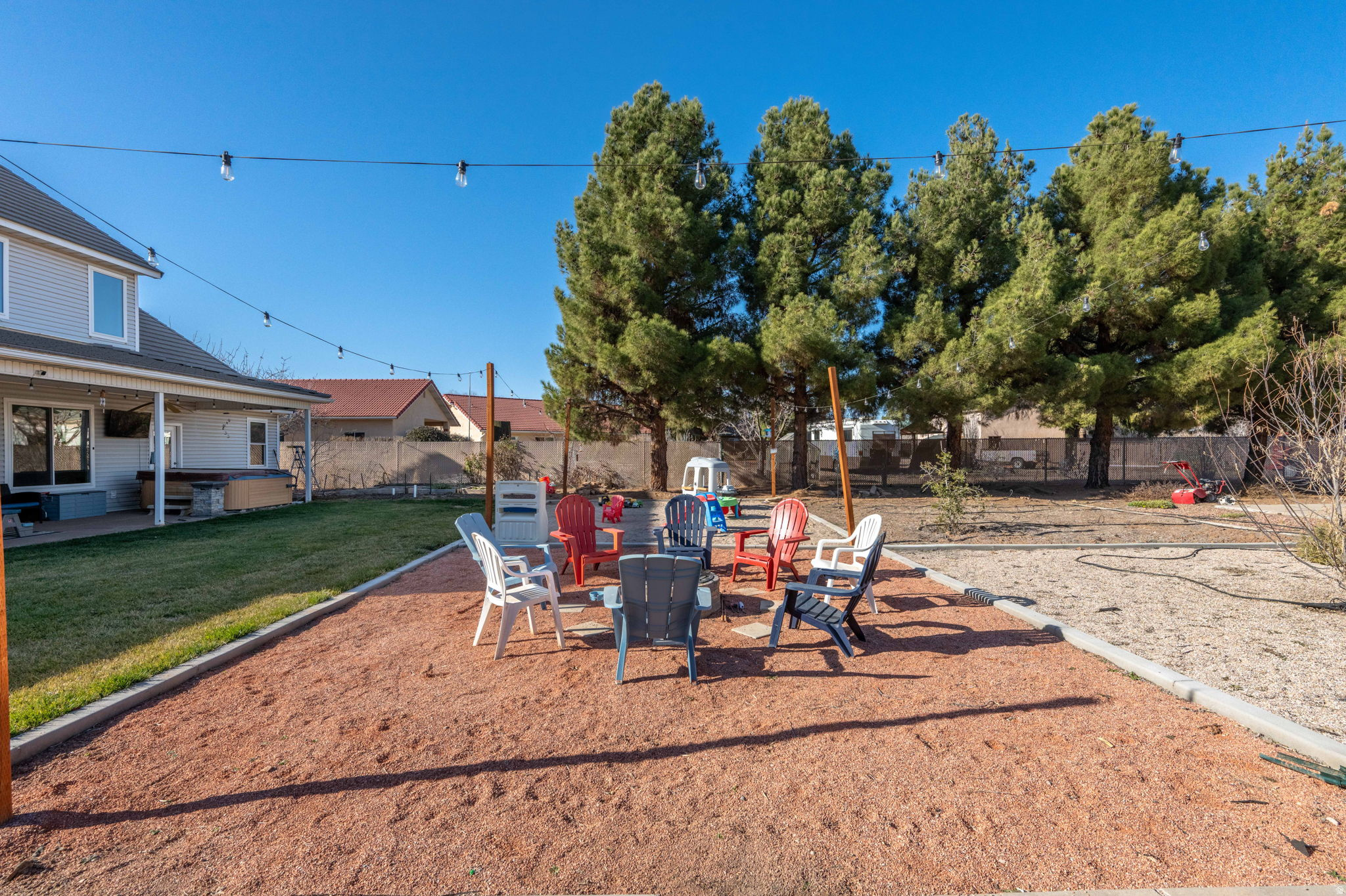 PINE VIEW EST 2 - Residential