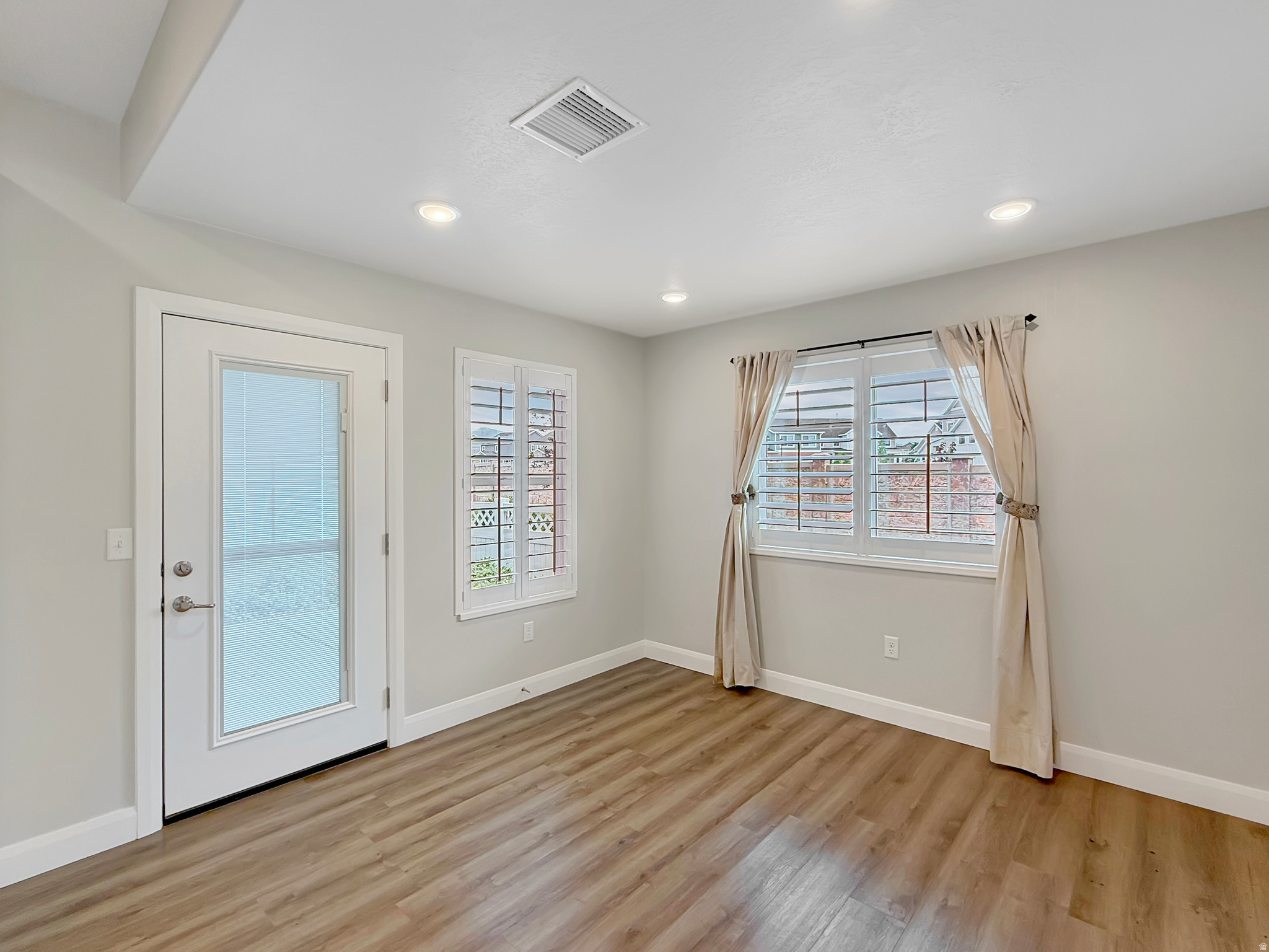 MIDAS CREEK VILLAS - Residential