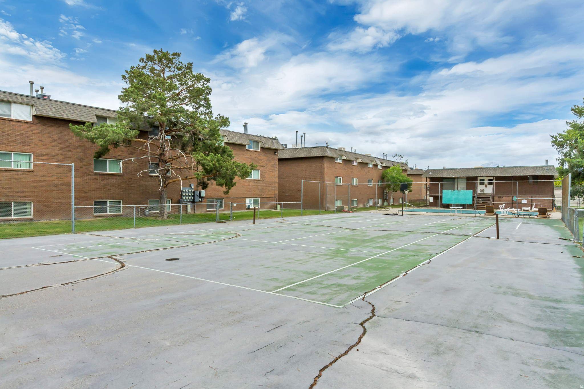 WESTGLEN VILLAGE - Residential