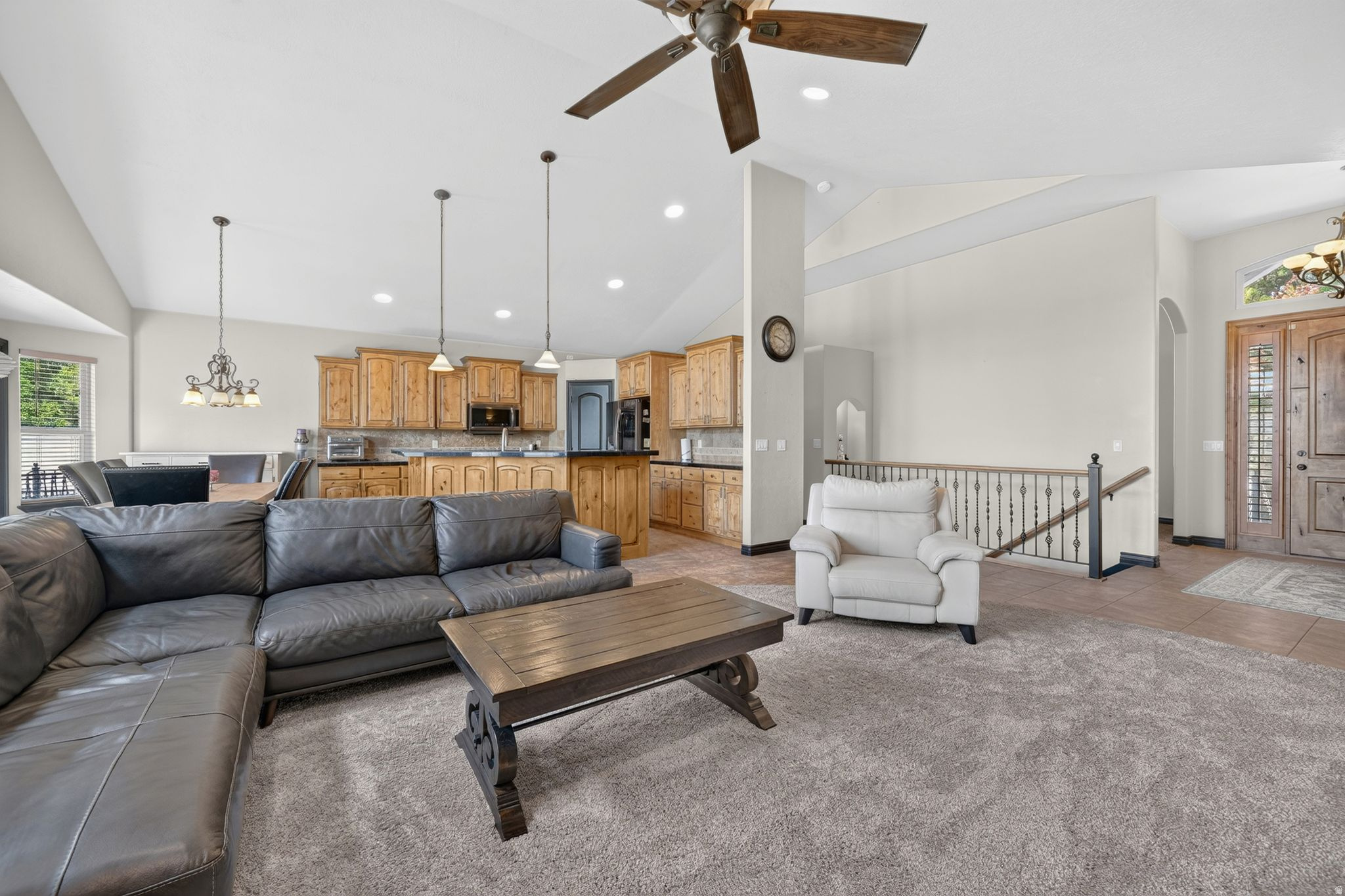LUCAS DELL - Residential