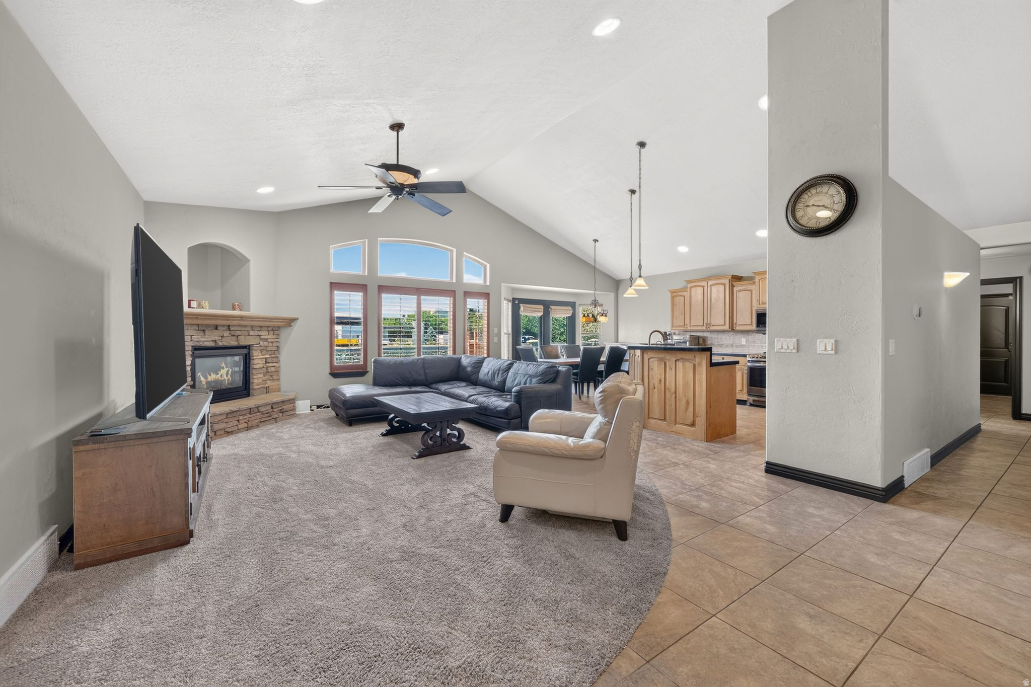 LUCAS DELL - Residential