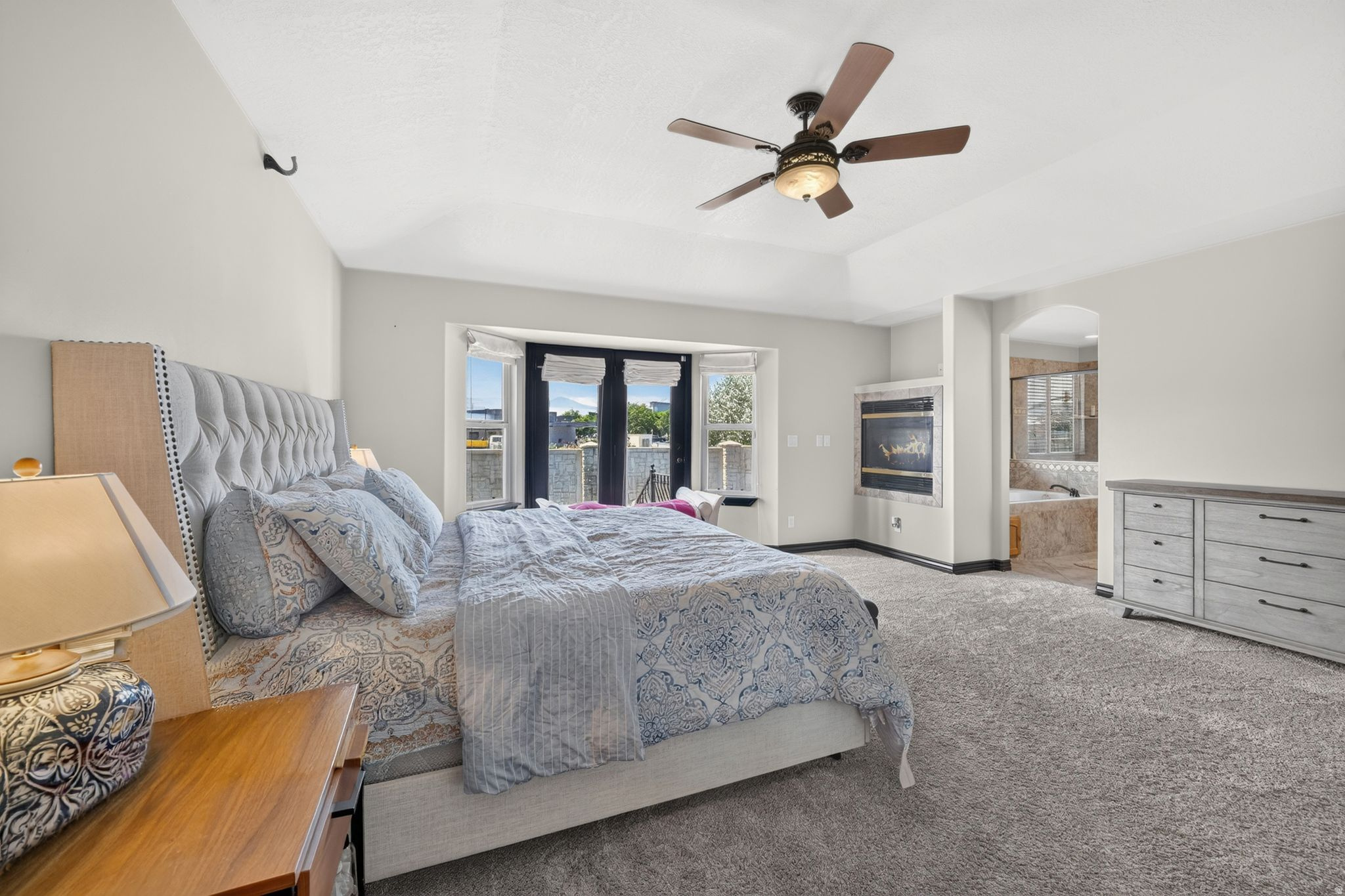 LUCAS DELL - Residential