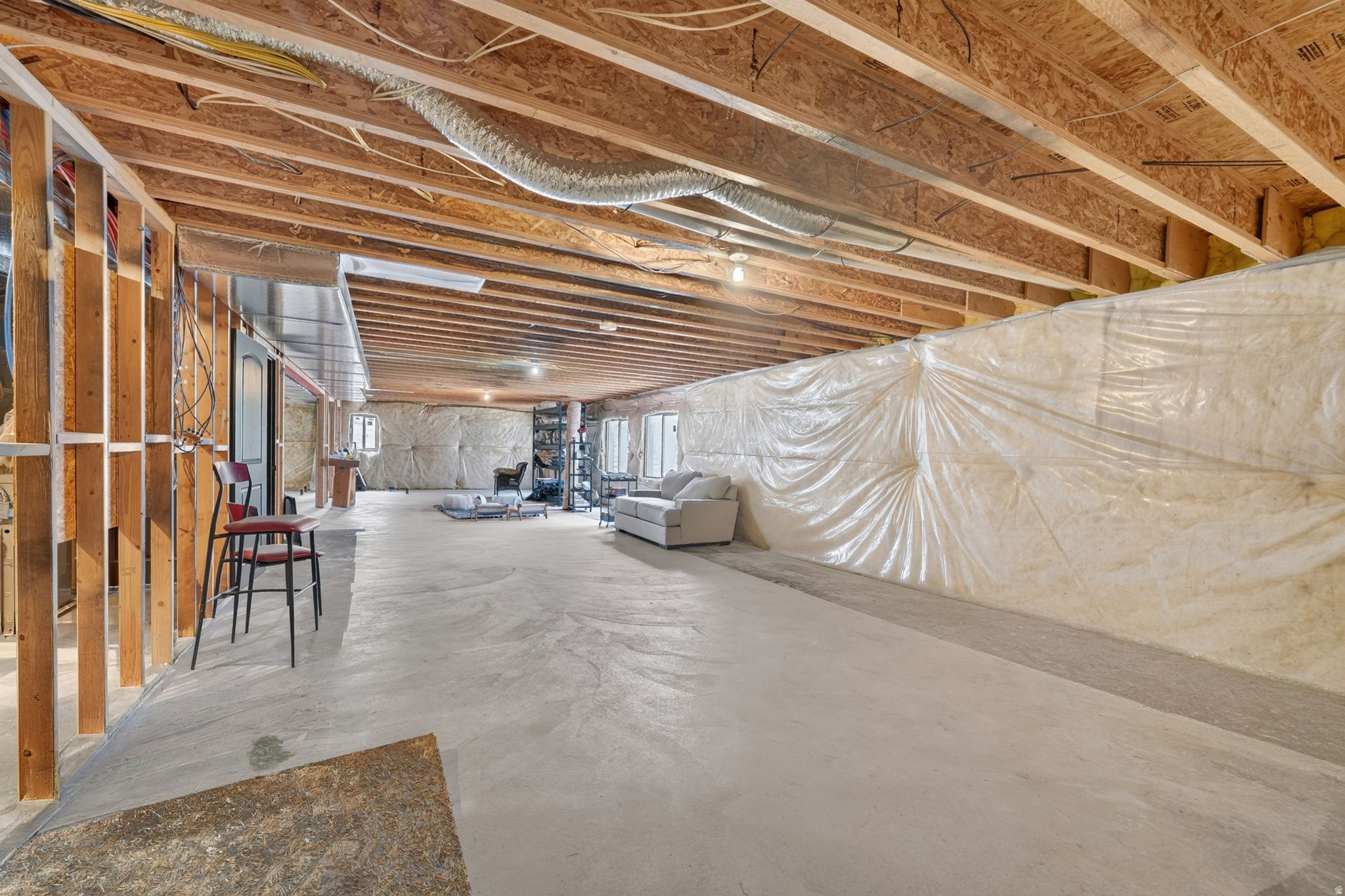 LUCAS DELL - Residential