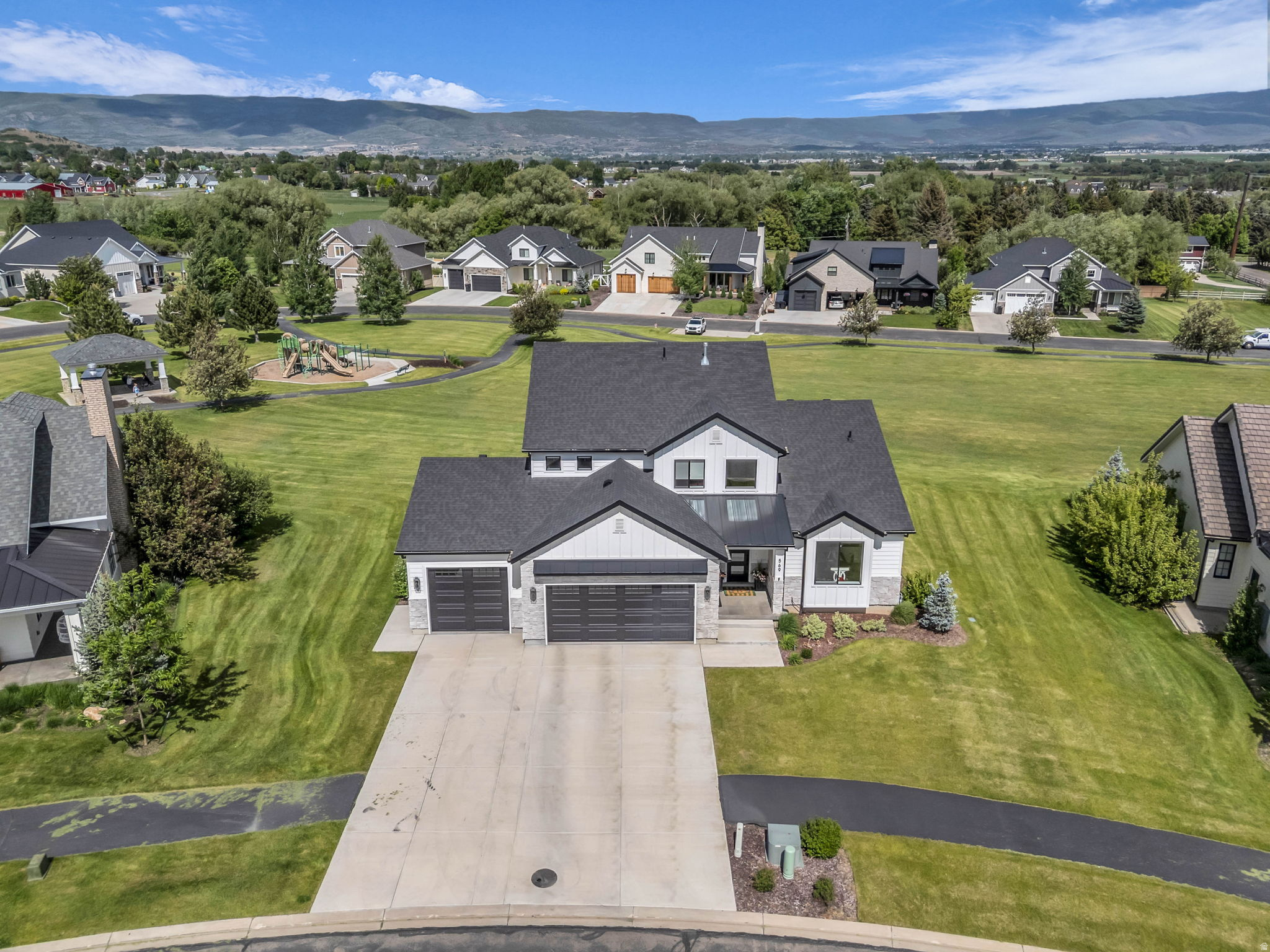 CASCADE MEADOWS PUD - Residential