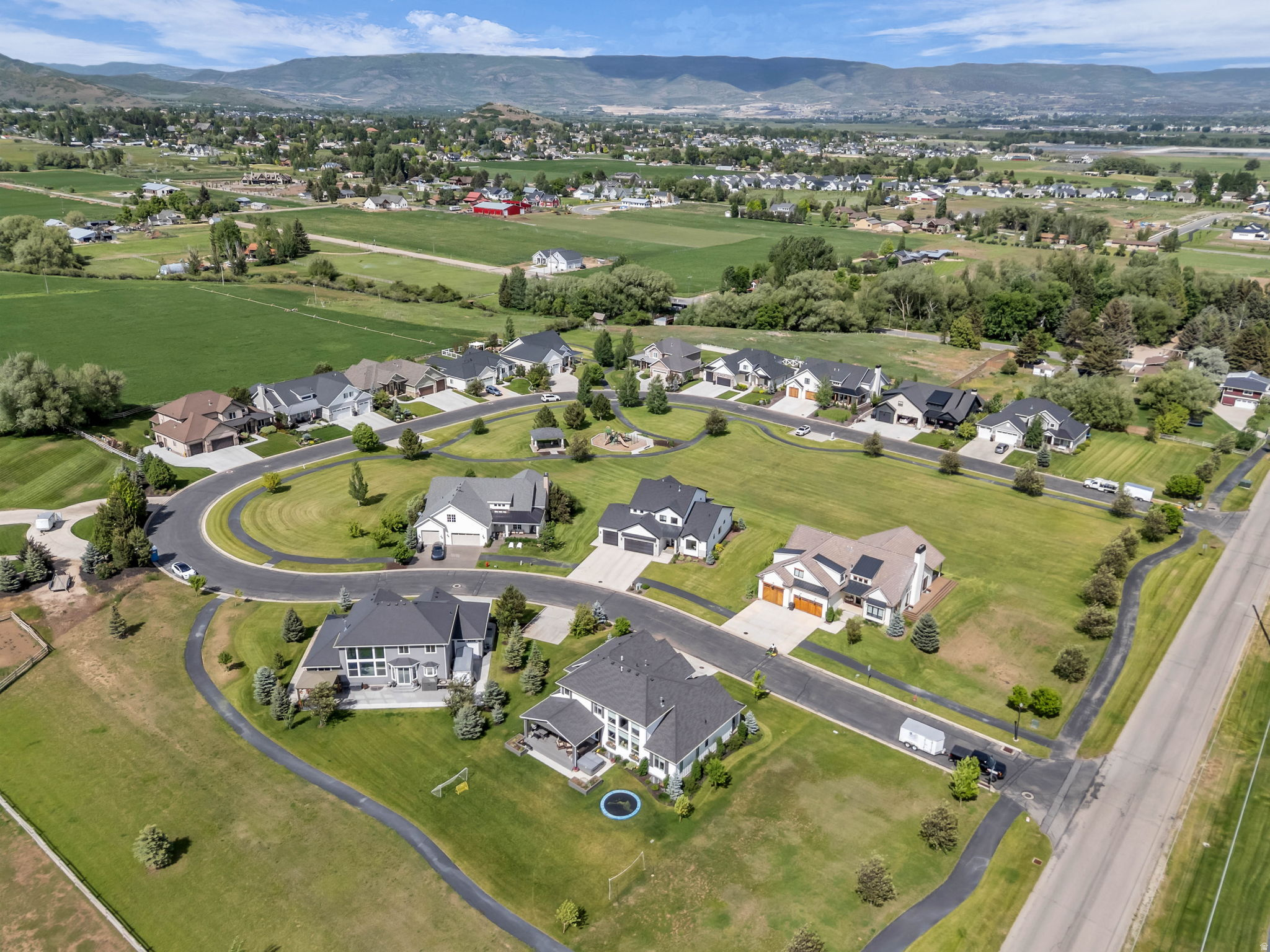 CASCADE MEADOWS PUD - Residential