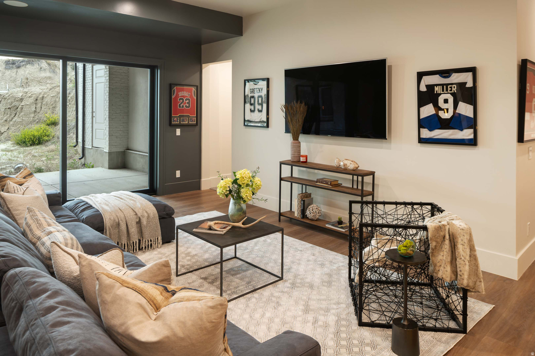 HIGHLAND FIELDS - Residential