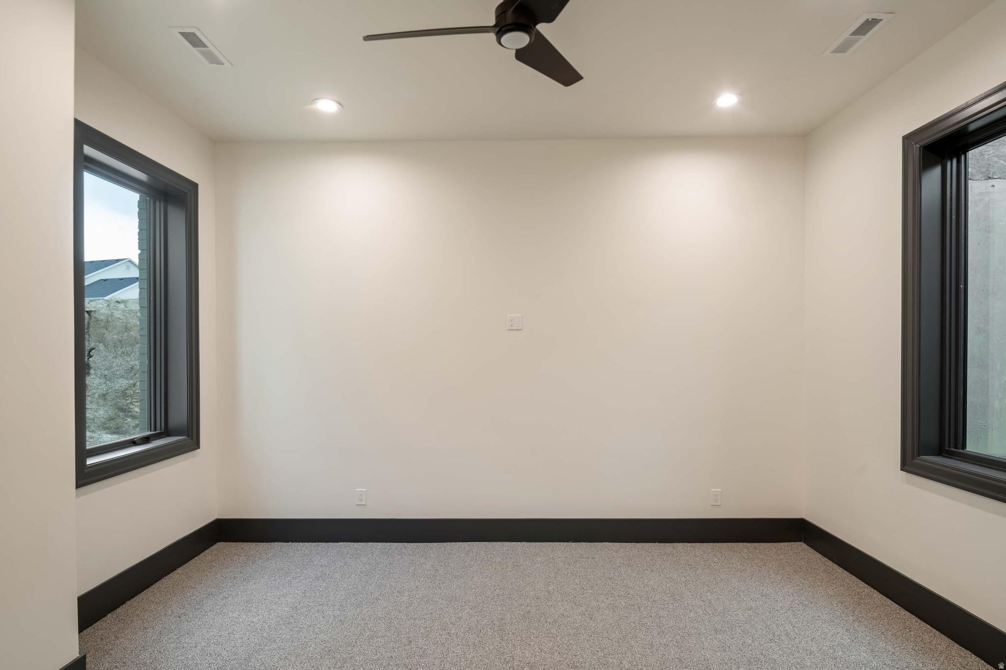 HIGHLAND FIELDS - Residential