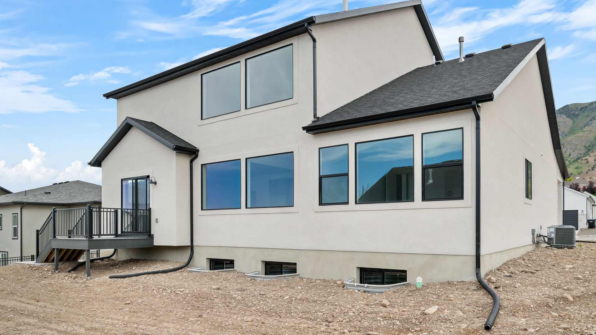 THE MAJORS - Residential